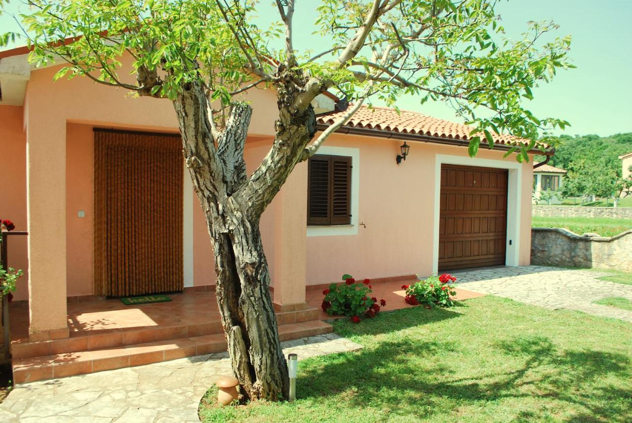 Villa Dorina Barban Exterior photo